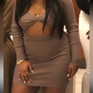 2/$20 ✨ Sexy cutout dress